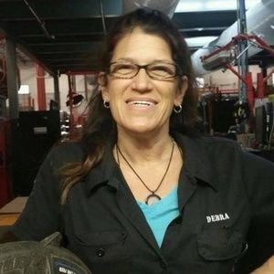 Meet your Posher, Debra